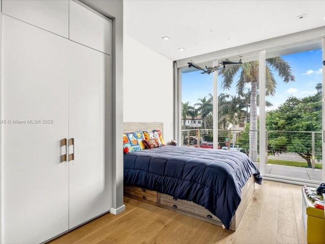 Home for sale at 201 Palm Ave - photo 6719682