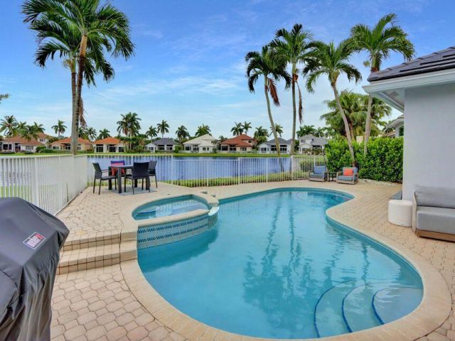 Home for rent at 4188 NW 53rd Street - photo 6749697