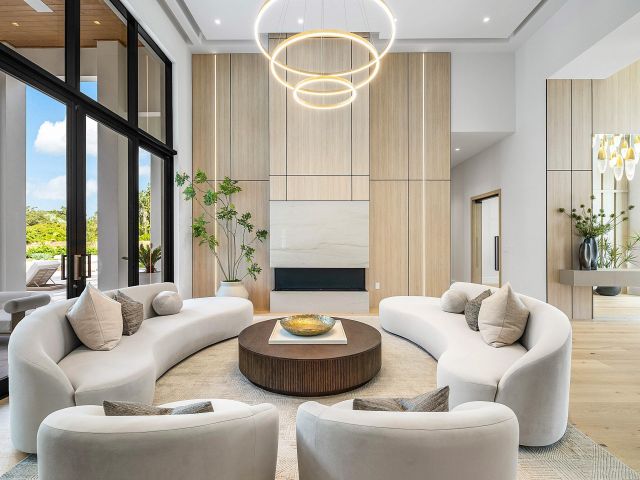 Home for sale at 16484 Bridlewood Circle - photo 6737109