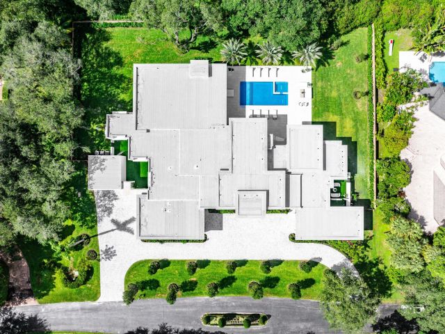 Home for sale at 16484 Bridlewood Circle - photo 6737116