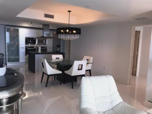 2-bedroom condo for sale in Sunny Isles Beach - 18201 Collins Ave 5104 - MondialRealty
