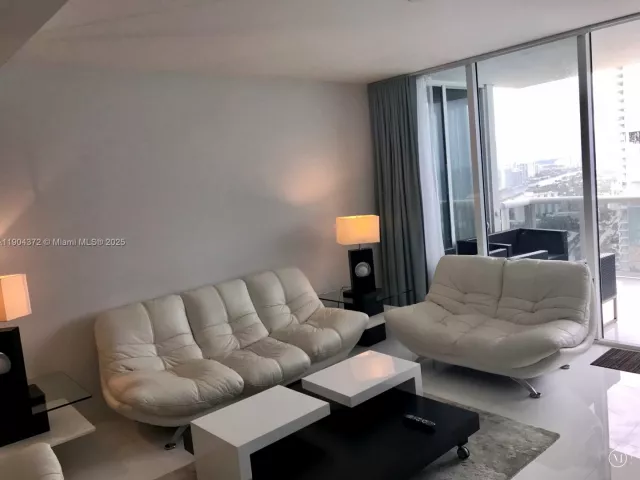 2-bedroom condo for sale in Sunny Isles Beach - 18201 Collins Ave 5104 - MondialRealty
