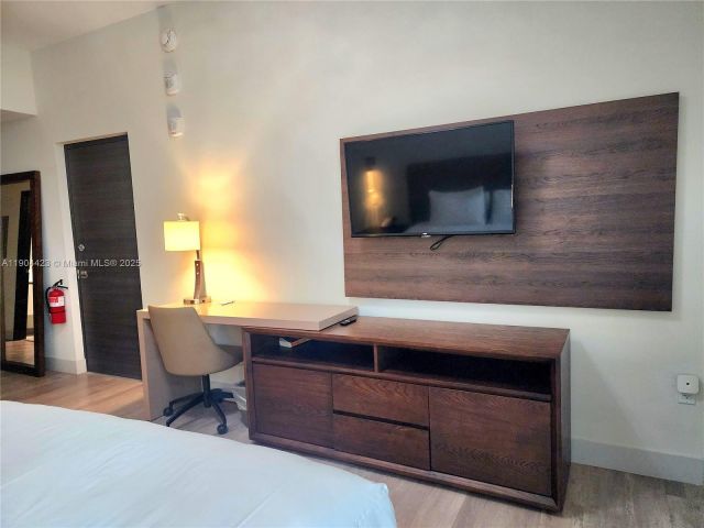 1-bedroom condo for rent in Hollywood - 777 N Ocean Dr S207 - MondialRealty