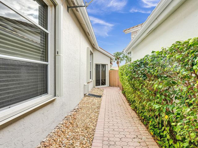 Home for rent at 6675 NW 25th Way - photo 6749170