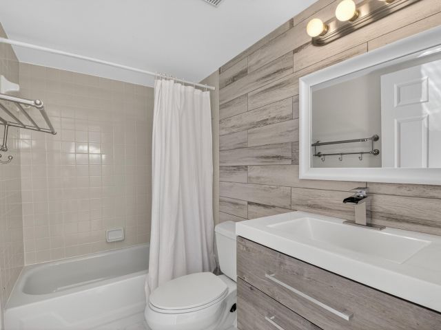 Home for rent at 4310 Village Drive D - photo 6728455