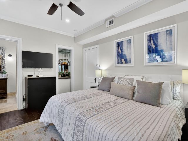 Home for sale at 516-520 34th Street - photo 6716523