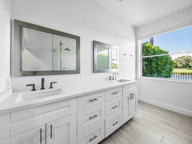 Home for rent at 5855 NW 42nd Way - photo 6749474