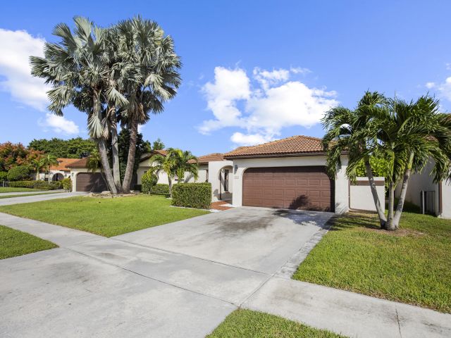 Home for sale at 7851 Villa Nova Drive - photo 6749310