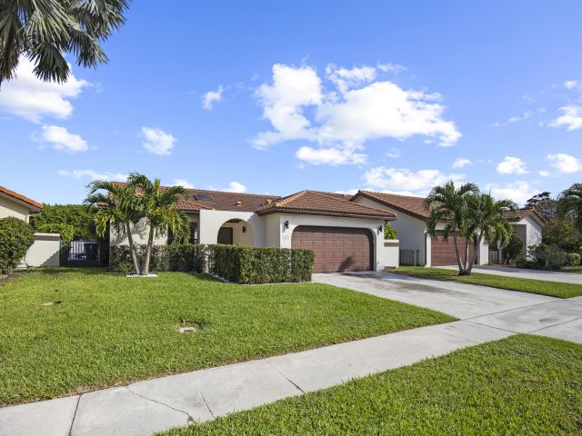 Home for sale at 7851 Villa Nova Drive - photo 6749311