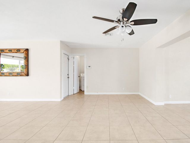 Home for sale at 325 SE 10th Court - photo 6857864