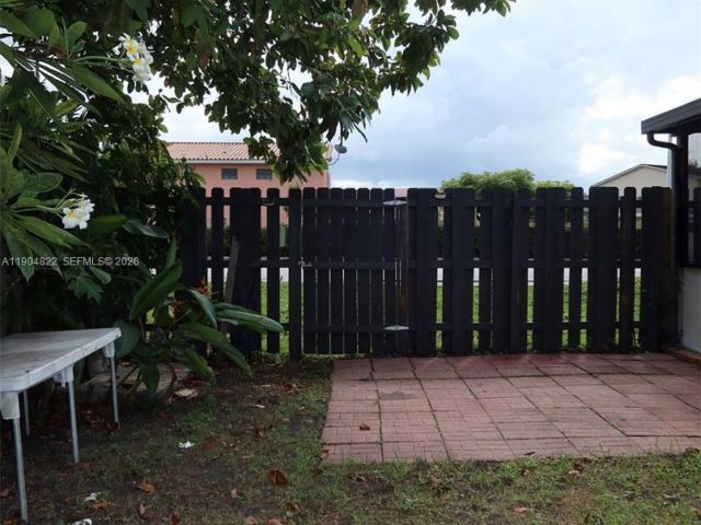 3-bedroom home for sale in Miami - 12059 SW 10th St 201 - MondialRealty