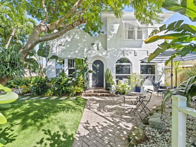 Home for rent at 715 Kaye Street - photo 6734659