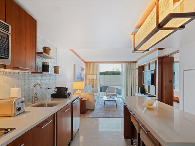 Apartment for rent  Unit #517 - photo 6720920