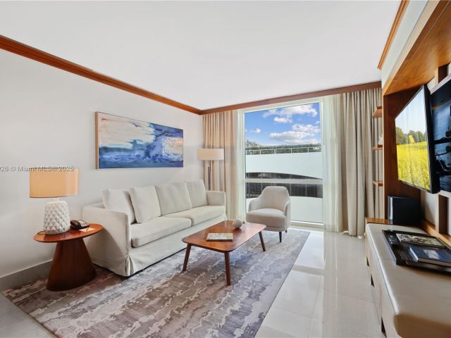 Apartment for rent  Unit #517 - photo 6720923