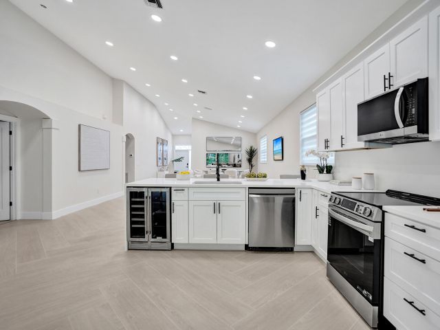 Home for sale at 13642 Breton Lane - photo 6719833