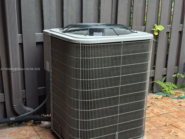 3-bedroom home for rent in Miami - 546 NE 199th Ln 4W - MondialRealty