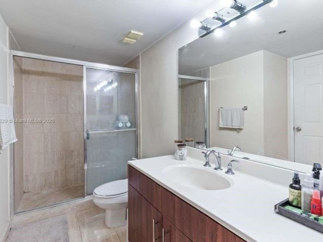 Apartment for sale  Unit #1209 - photo 7438214