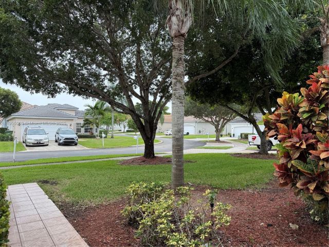 3-bedroom home for sale in Homestead - 540 SE 23rd Ln - MondialRealty