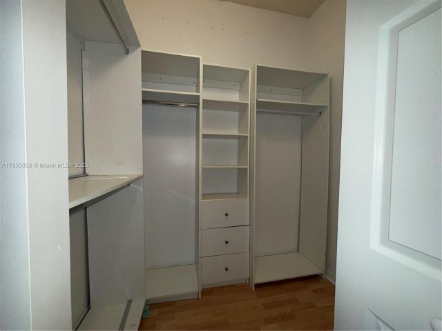 3-bedroom home for sale in Homestead - 540 SE 23rd Ln - MondialRealty