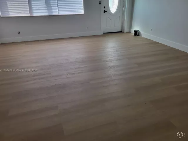 3-bedroom home for sale in Deerfield Beach - 651 SW 14th St - MondialRealty