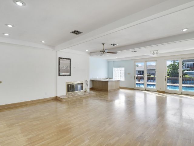 Home for sale at 3040 NE 40th Street - photo 6765722