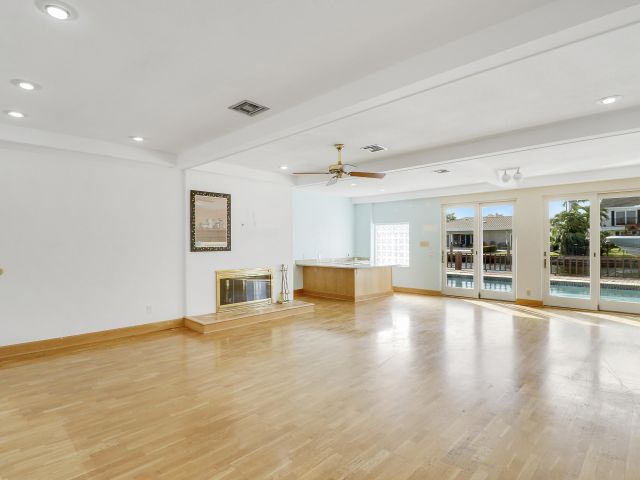 Home for sale at 3040 NE 40th Street - photo 6765723