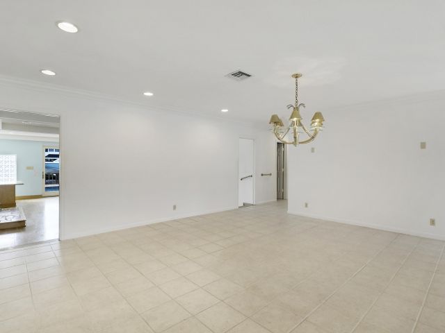 Home for sale at 3040 NE 40th Street - photo 6765725