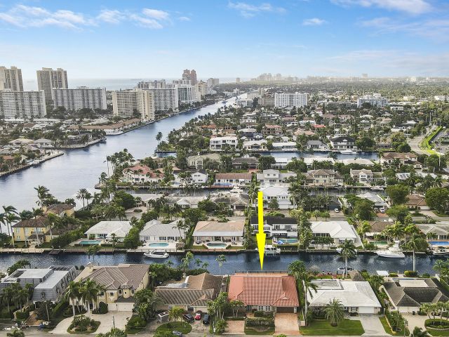 Home for sale at 3040 NE 40th Street - photo 6765733