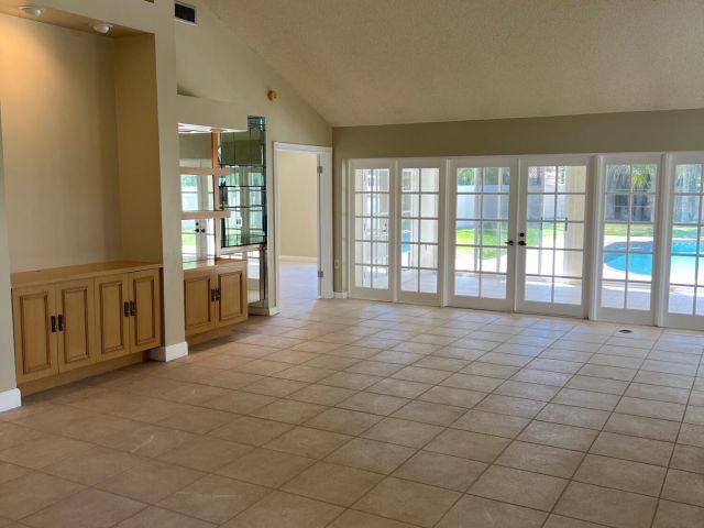 Home for sale at 2387 Oak Tree Lane - photo 6721116