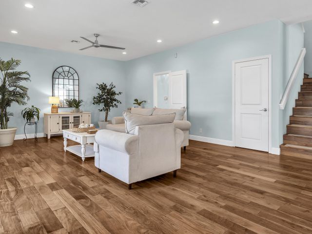 Home for sale at 1219 Avondale Lane - photo 6722118