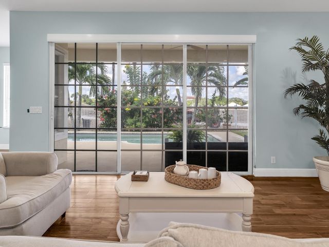 Home for sale at 1219 Avondale Lane - photo 6722122