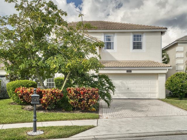 Home for sale at 1219 Avondale Lane - photo 6722131