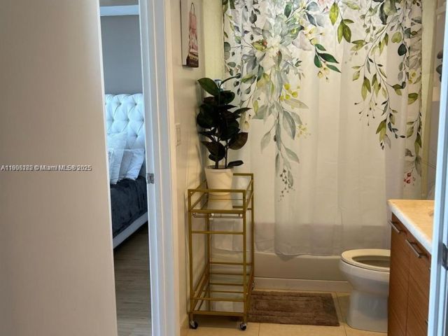 Apartment for rent  Unit #4607 - photo 7433590