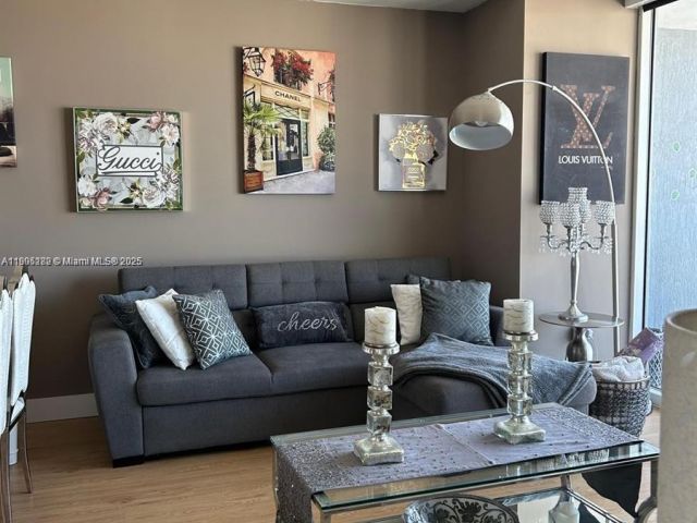 Apartment for rent  Unit #4607 - photo 7433594