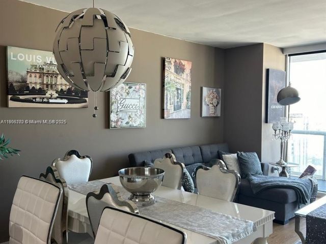 Apartment for rent  Unit #4607 - photo 7433598