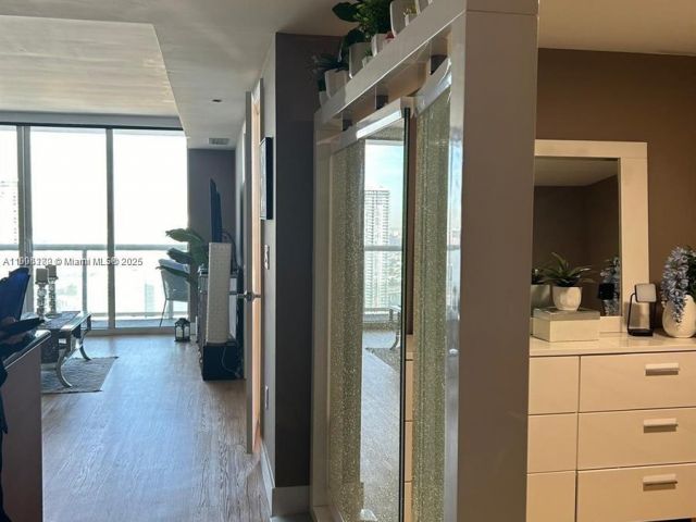 Apartment for rent  Unit #4607 - photo 7433599