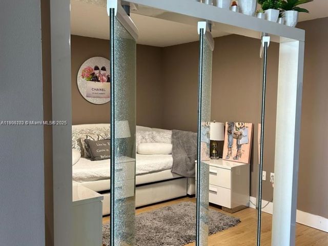 Apartment for rent  Unit #4607 - photo 7433600