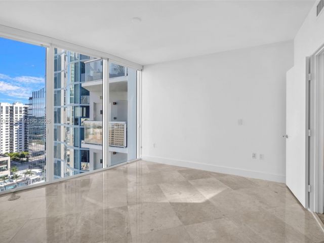 Apartment for sale  Unit #2703 - photo 6723260