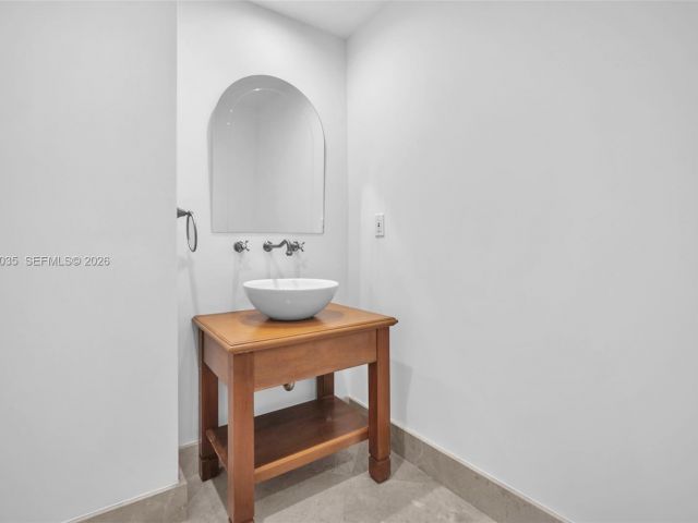 Apartment for sale  Unit #2703 - photo 6723262