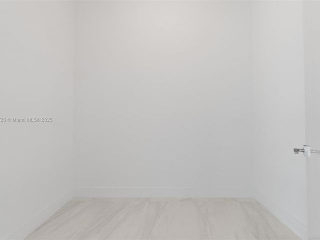 Apartment for sale  Unit #501 - photo 6724028