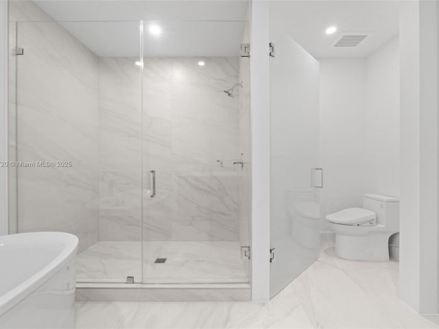 Apartment for sale  Unit #501 - photo 6724030