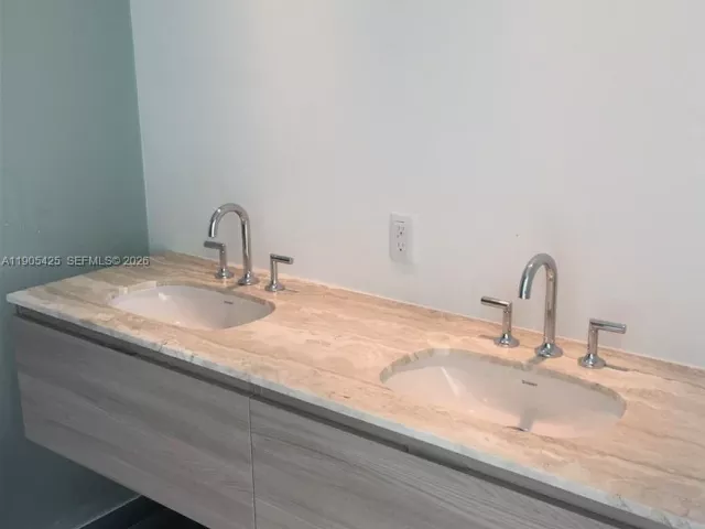 Apartment for sale  Unit #906 - photo 6724606