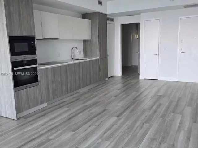 Apartment for sale  Unit #906 - photo 6724616