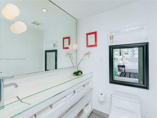 Apartment for sale  Unit #1004 - photo 6724122