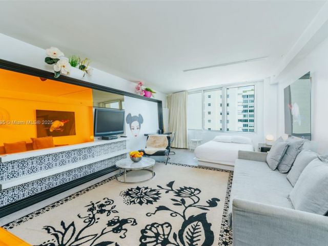 Apartment for sale  Unit #1004 - photo 6724133