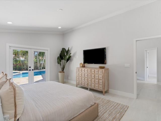 Home for sale at 1132 NE 3rd Avenue - photo 6748760