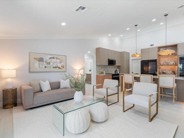 Home for sale at 1132 NE 3rd Avenue - photo 6748769