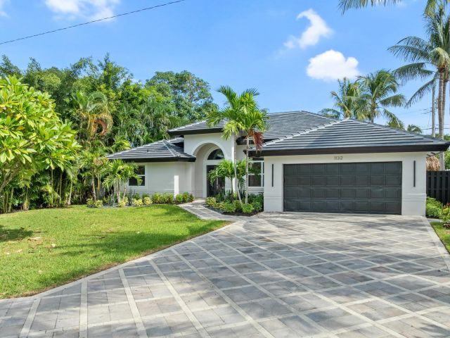 Home for sale at 1132 NE 3rd Avenue - photo 6748775