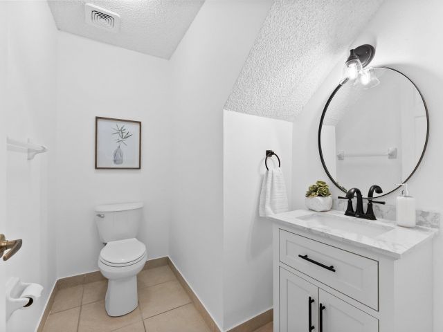 Home for sale at 3254 Turtle Cove - photo 6728531