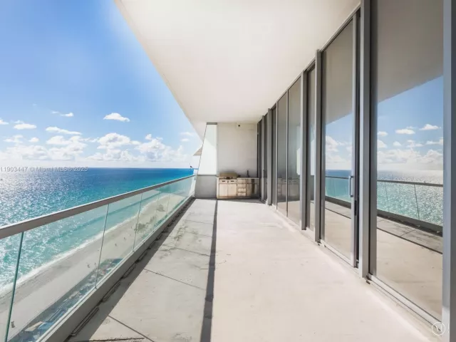 Apartment for sale  Unit #1501 - photo 6746513